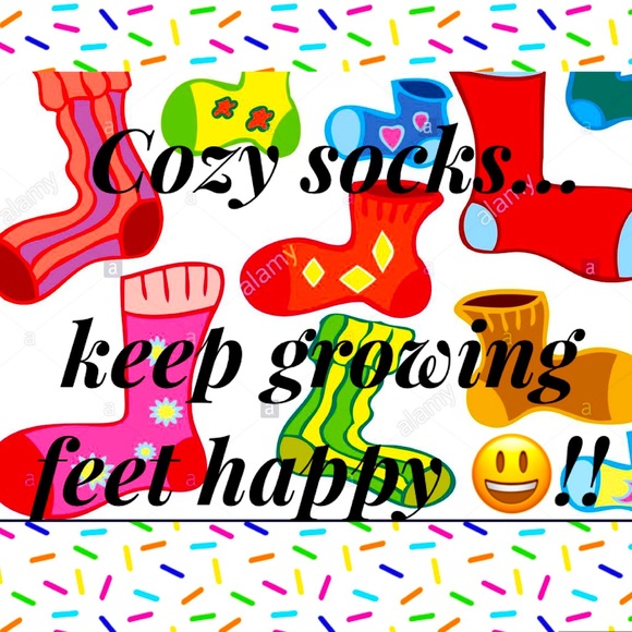 🧦 Cozy Socks 🧦 - Picture 1 of 2